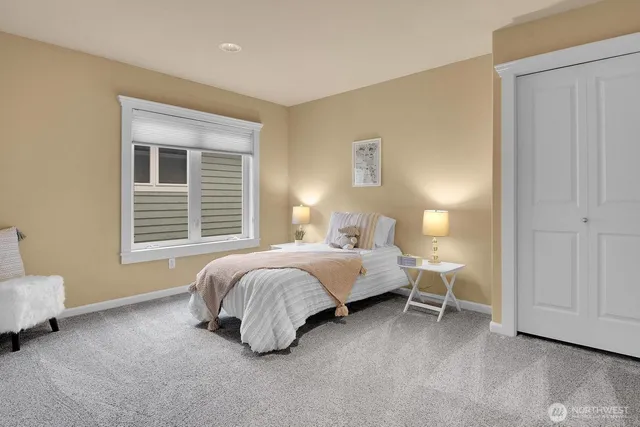 $1,999,999 | 217 9th Avenue South, Edmonds, WA 98020