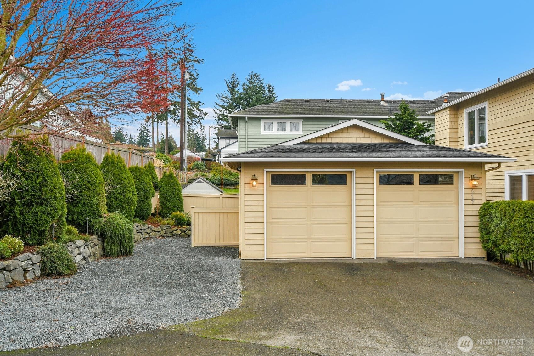 217 9th Avenue South Edmonds, WA 98020 - Photo 38 of 40