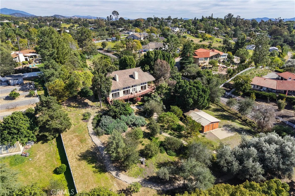 2248 Mil Sorpresas Drive Fallbrook, CA 92028 - Photo 11 of 74 a view of a city