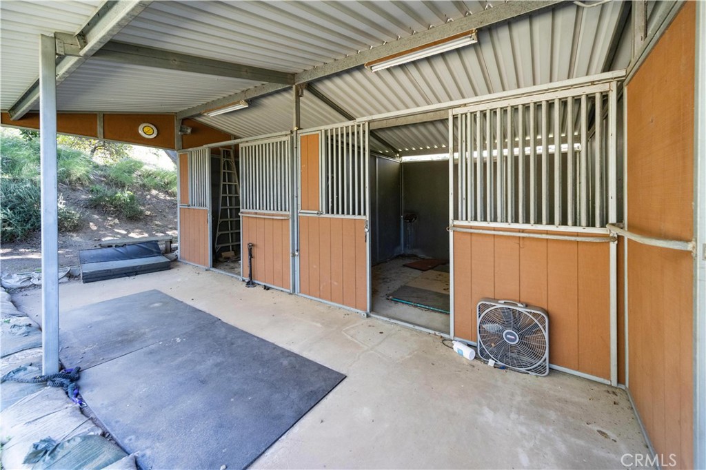 2248 Mil Sorpresas Drive Fallbrook, CA 92028 - Photo 27 of 74 a view of porch with seating space