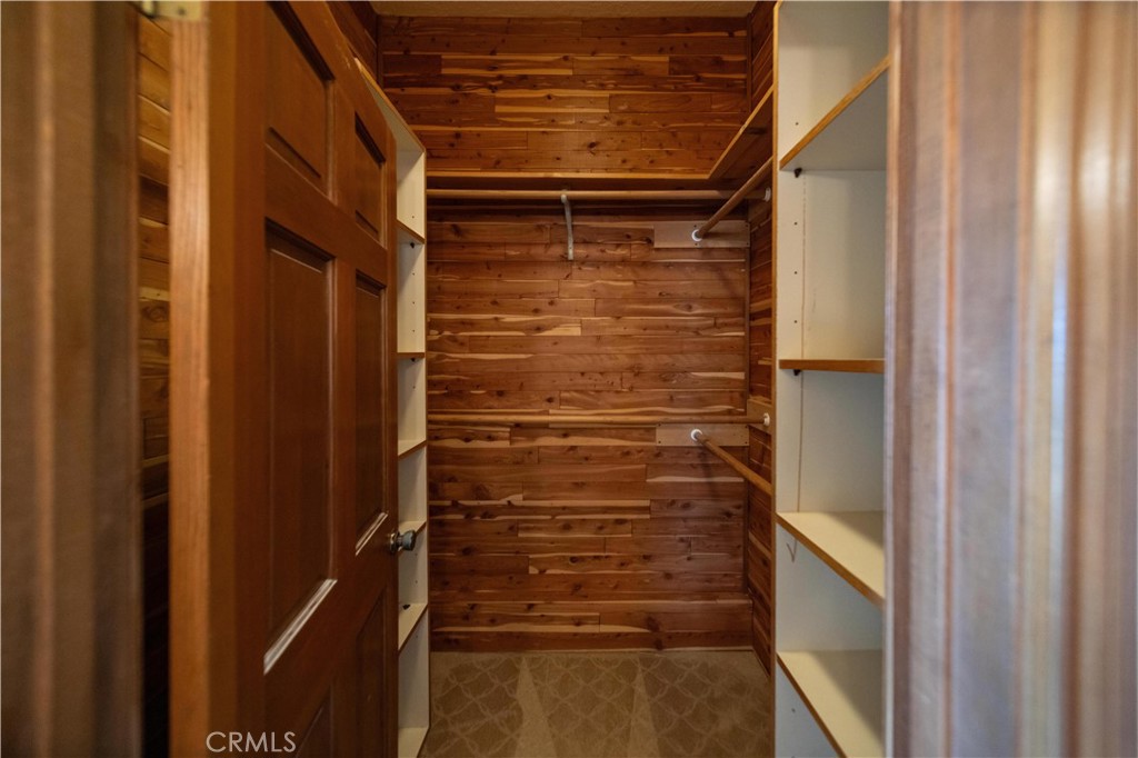 2248 Mil Sorpresas Drive Fallbrook, CA 92028 - Photo 52 of 74 a view of walk in closet