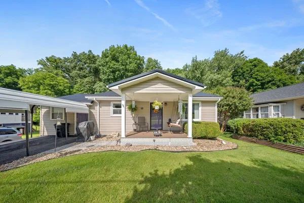 $189,000 | 1100 Raceland Avenue, Raceland, KY 41169