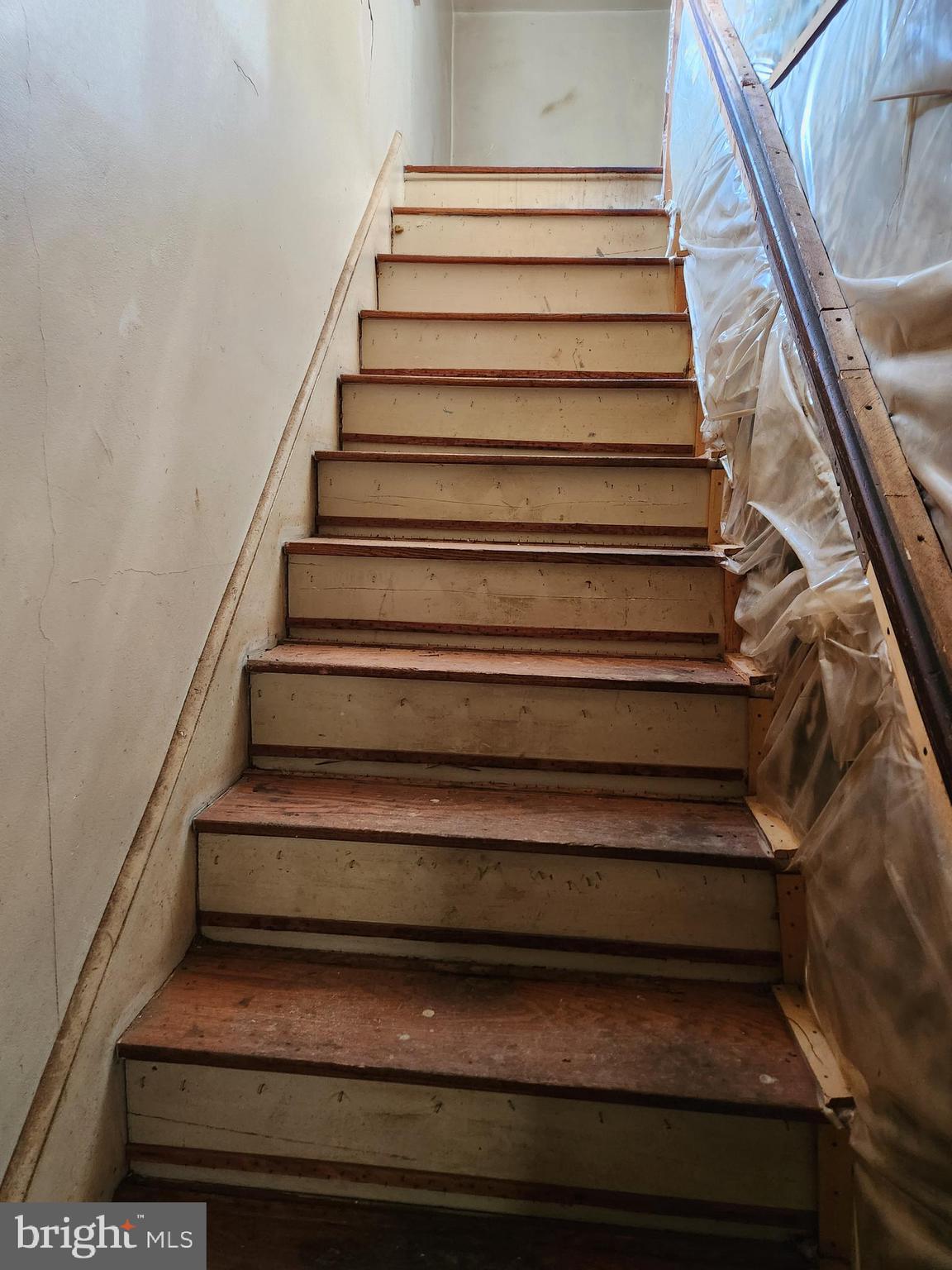 2138 Back Creek Road Gore, VA 22637 - Photo 24 of 32 steps to upper room