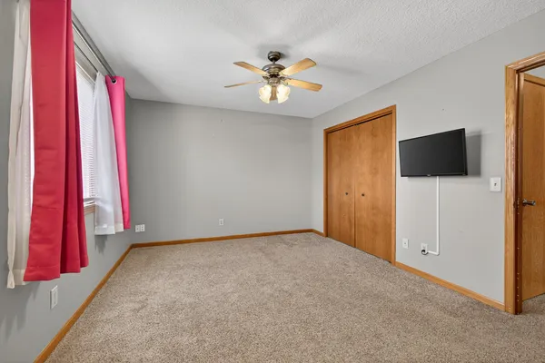 $277,000 | 313 Sullivan Drive, Colona, IL 61241