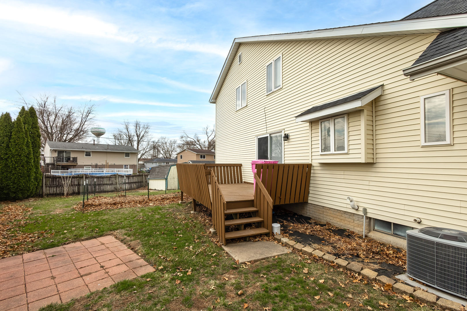 313 Sullivan Drive Colona, IL 61241 - Photo 41 of 41 a view of a backyard with sitting area