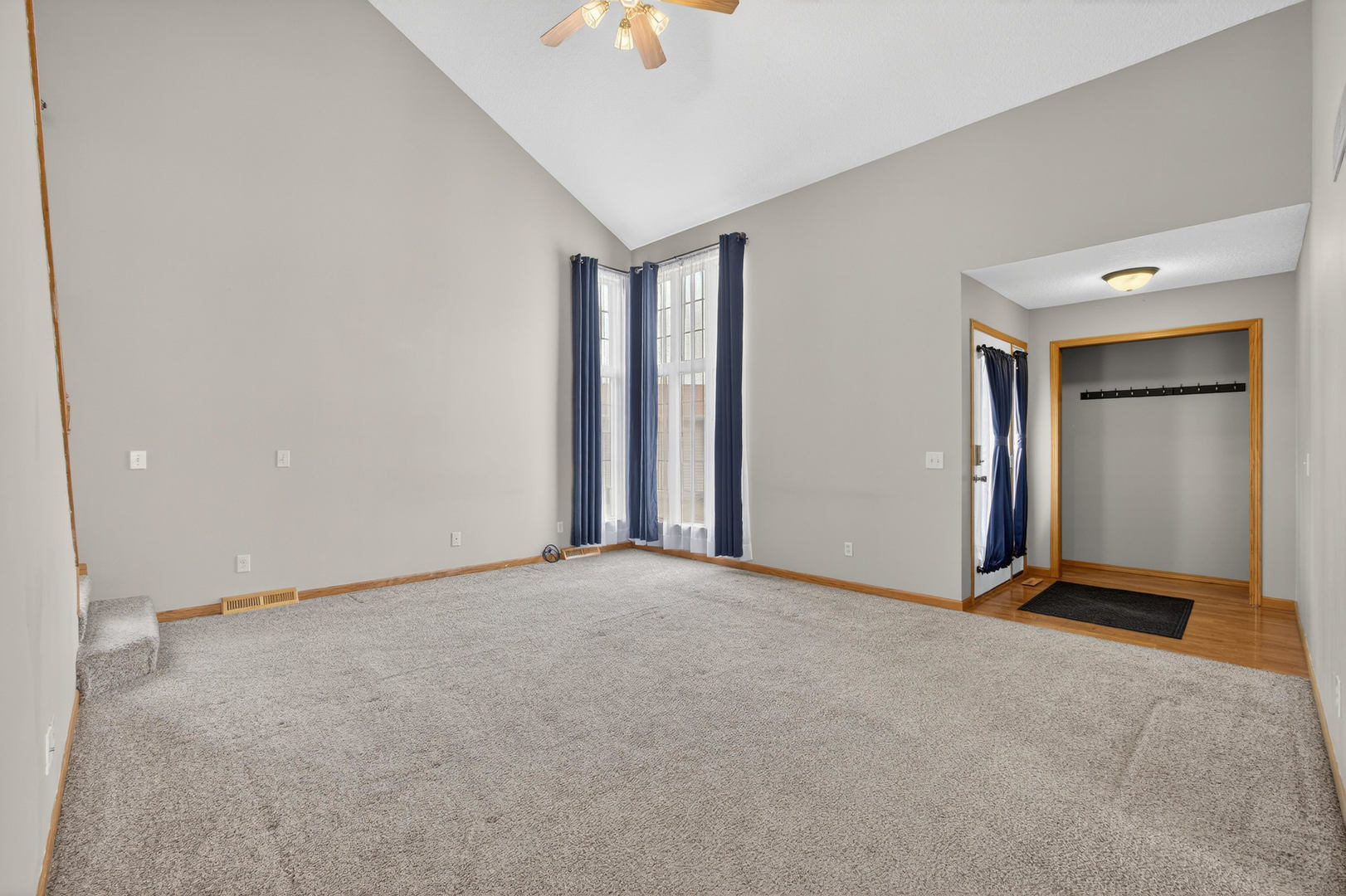 313 Sullivan Drive Colona, IL 61241 - Photo 6 of 41 an empty room with windows and closet