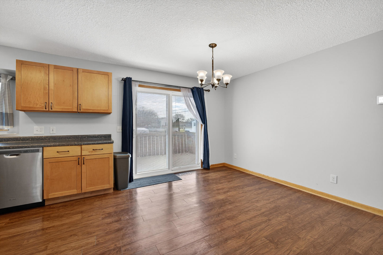 313 Sullivan Drive Colona, IL 61241 - Photo 8 of 41 a view of an empty room with a window