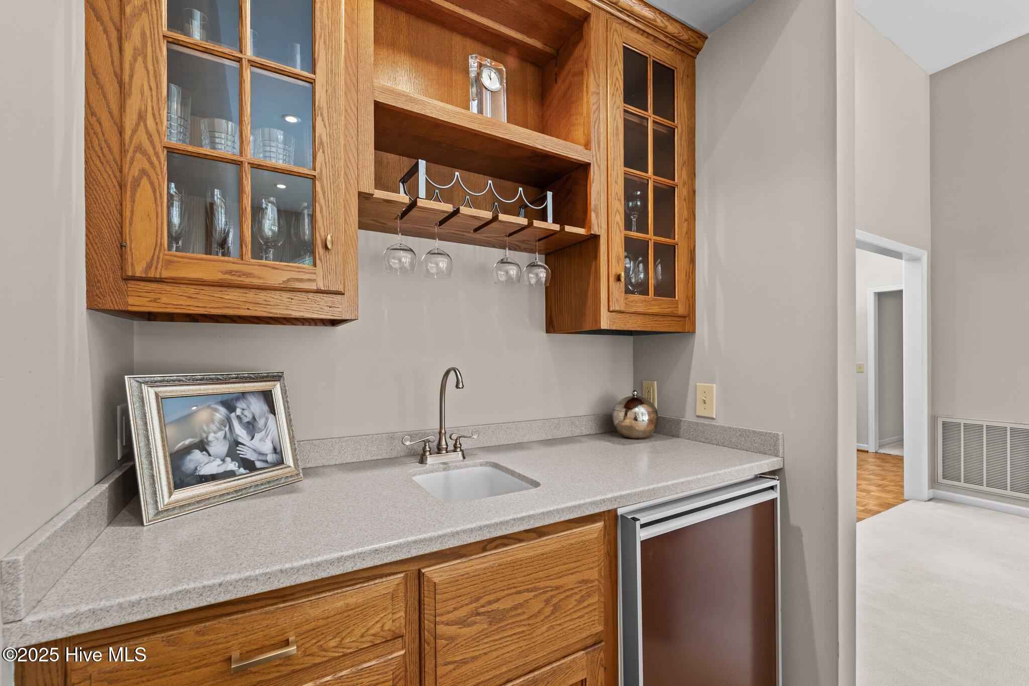 35 Brookhaven Road Pinehurst, NC 28374 - Photo 11 of 60 Wet Bar Living Room
