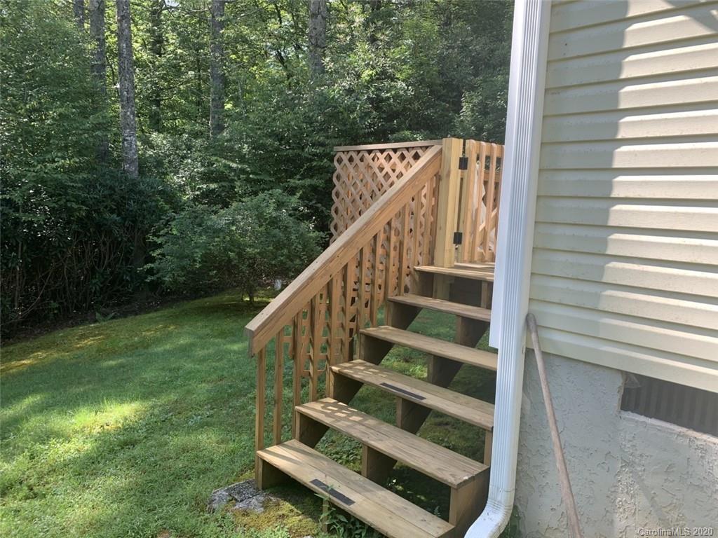 81 Minerva Lane Sapphire, NC 28774 - Photo 15 of 18