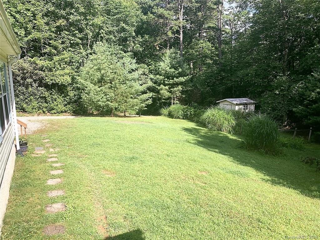 81 Minerva Lane Sapphire, NC 28774 - Photo 10 of 18