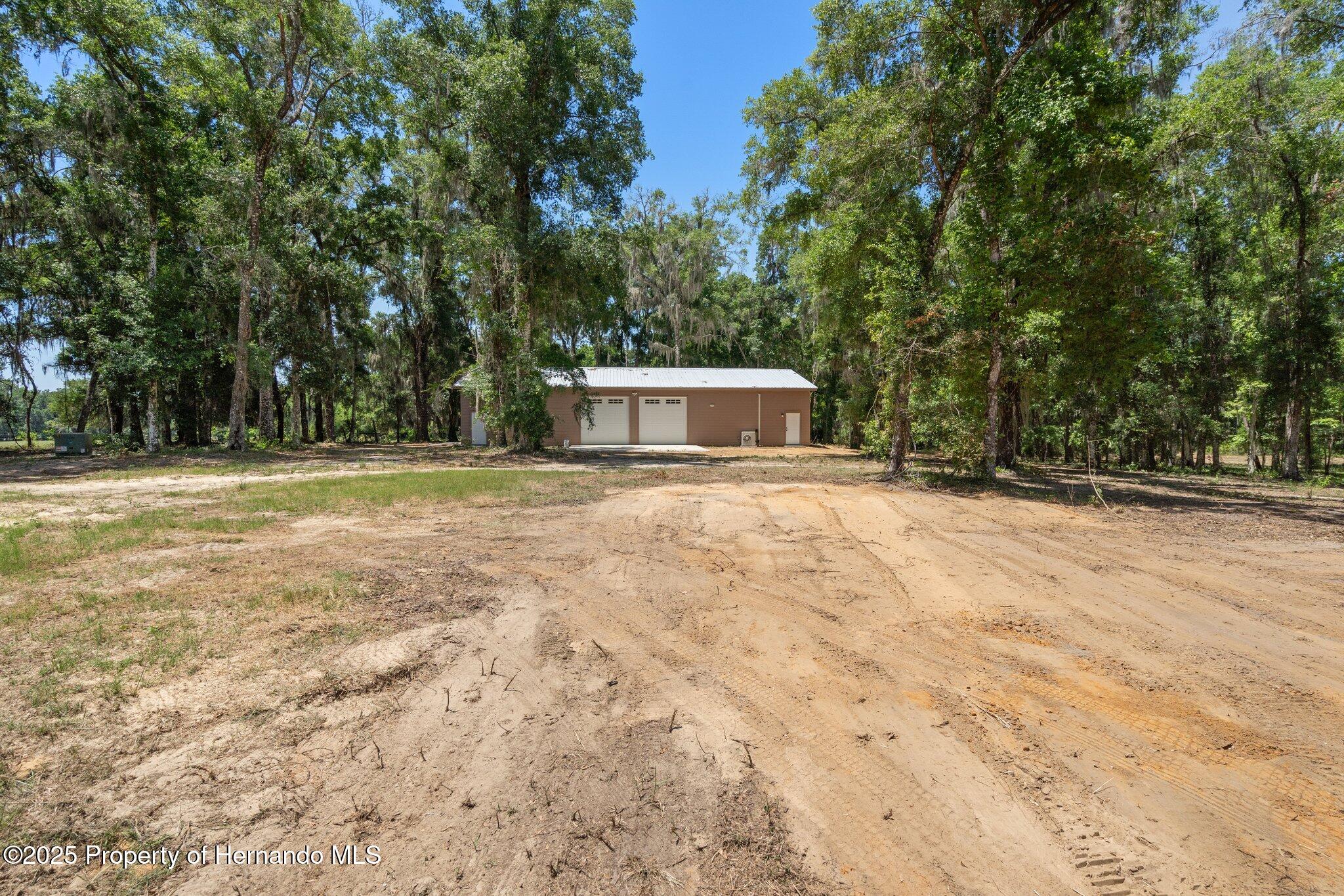 11440 South Pleasant Grove Road Floral City, FL 34436 - Photo 1 of 42