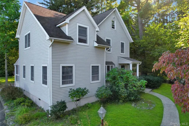 $745,000 | 183 New Hempstead Road, New City, NY 10956