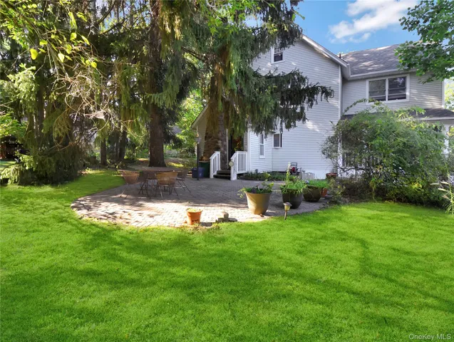 $745,000 | 183 New Hempstead Road, New City, NY 10956