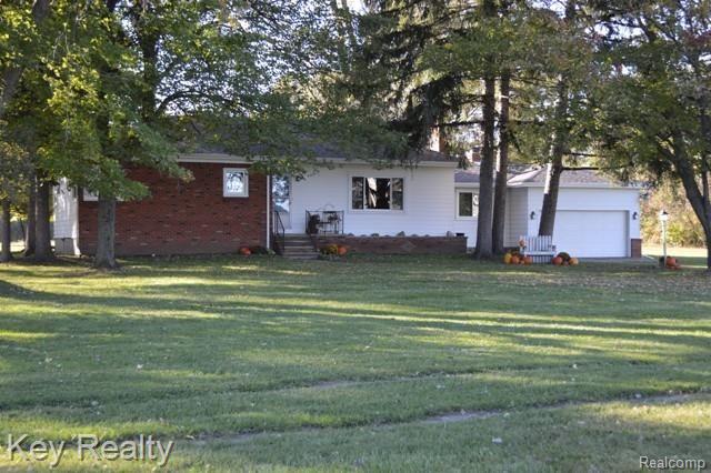 2289 Yensch Road Dundee, MI 48131 - Photo 2 of 42