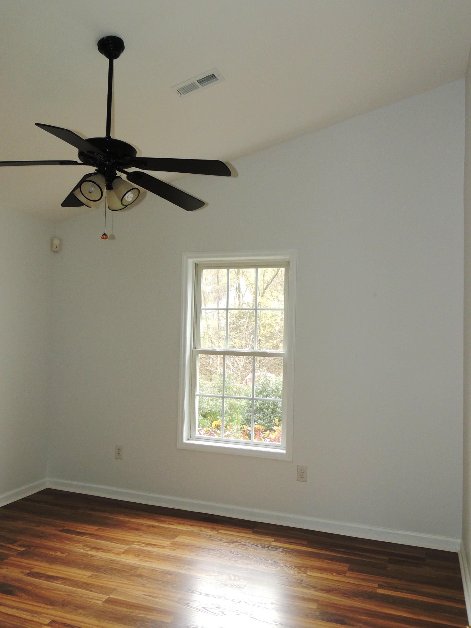 1439 Kefauver Road Southeast Roanoke, VA 24014 - Photo 11 of 14 Master Bedroom with Vaulted Ceiling