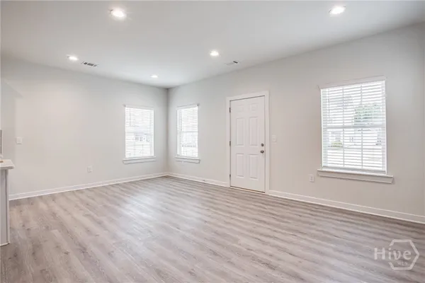 $2,100 | 715 West Vincent Drive, Athens, GA 30607