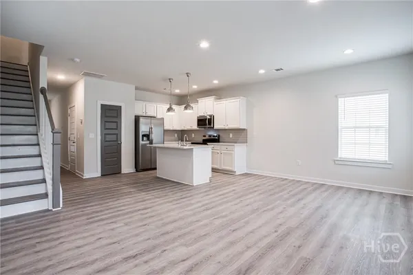 $2,100 | 715 West Vincent Drive, Athens, GA 30607