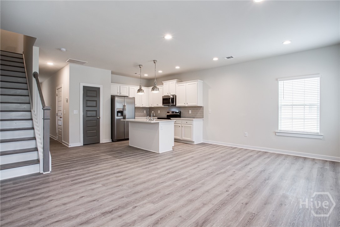 715 West Vincent Drive Athens, GA 30607 - Photo 4 of 41