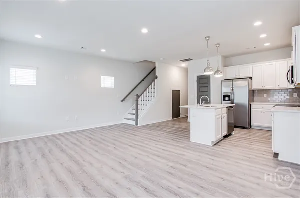 $2,100 | 715 West Vincent Drive, Athens, GA 30607