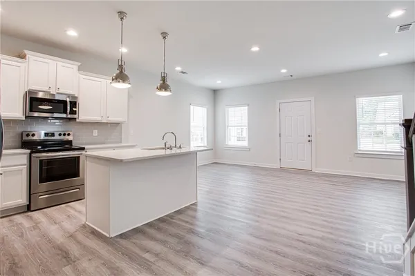 $2,100 | 715 West Vincent Drive, Athens, GA 30607