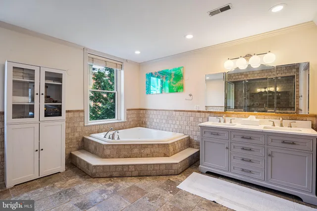 $1,450,000 | 609 South 9th Street, Philadelphia, PA 19147