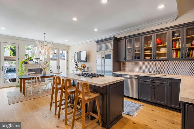 $1,450,000 | 609 South 9th Street, Philadelphia, PA 19147