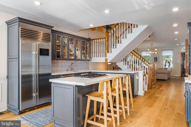 $1,450,000 | 609 South 9th Street, Philadelphia, PA 19147