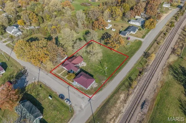 $210,000 | 107 West Ruby Street, Conway, MO 65632