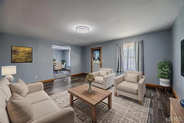 $210,000 | 107 West Ruby Street, Conway, MO 65632