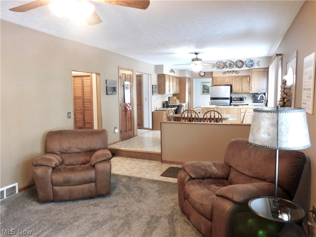 14066 Whitney Road Strongsville, OH 44136 - Photo 8 of 24 Gallery Image 8