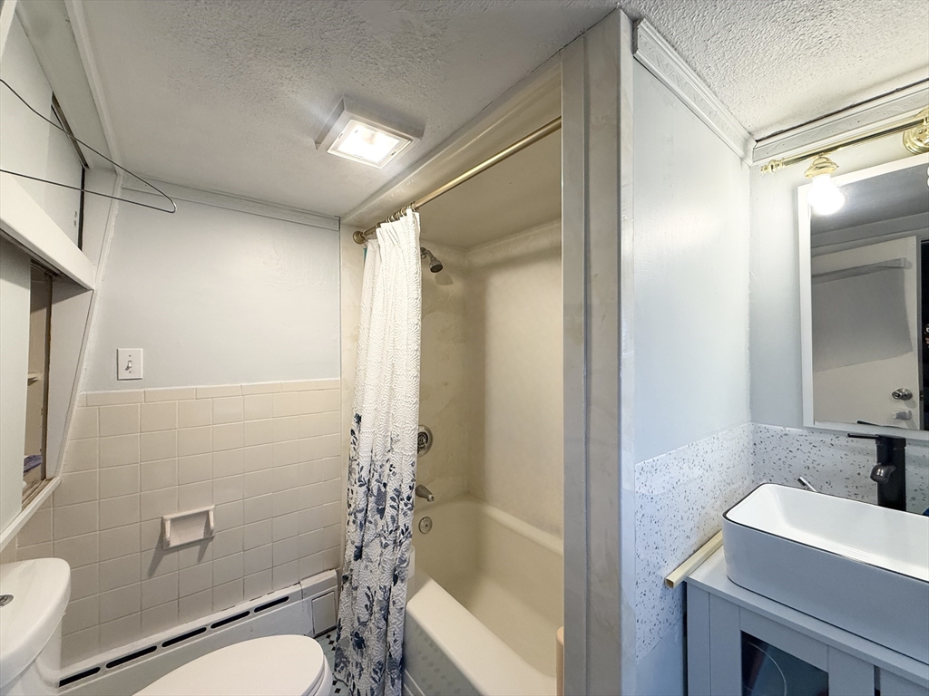 58 Lake Street, Unit 58 Waltham, MA 02451 - Photo 17 of 18