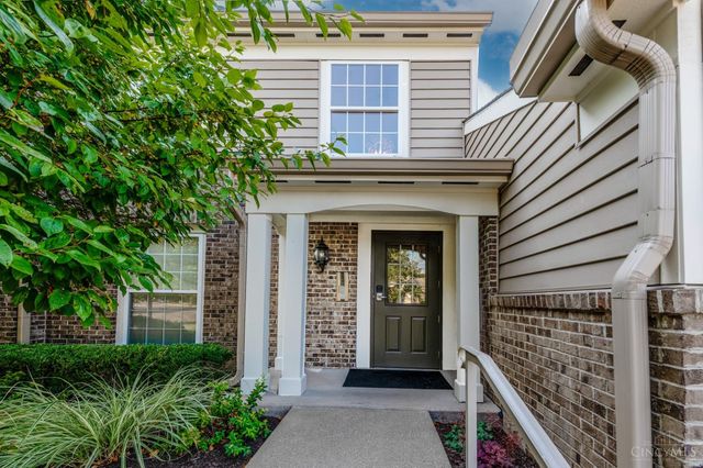 $235,000 | 5890 Stonebridge Cir Way, Unit 303, Milford, OH 45150