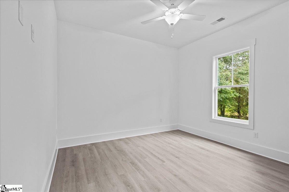 1038 Neely Ferry Road Simpsonville, SC 29680 - Photo 31 of 36 Gallery Image 31