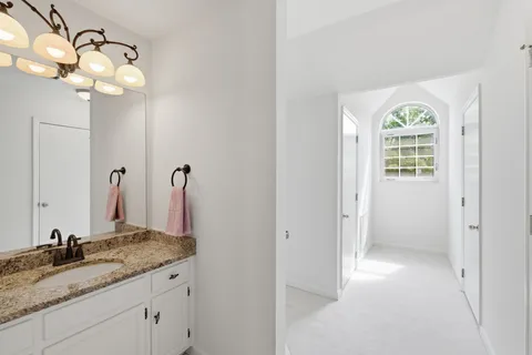 $318,500 | 357 Yorkshire Circle, Nashville, TN 37211