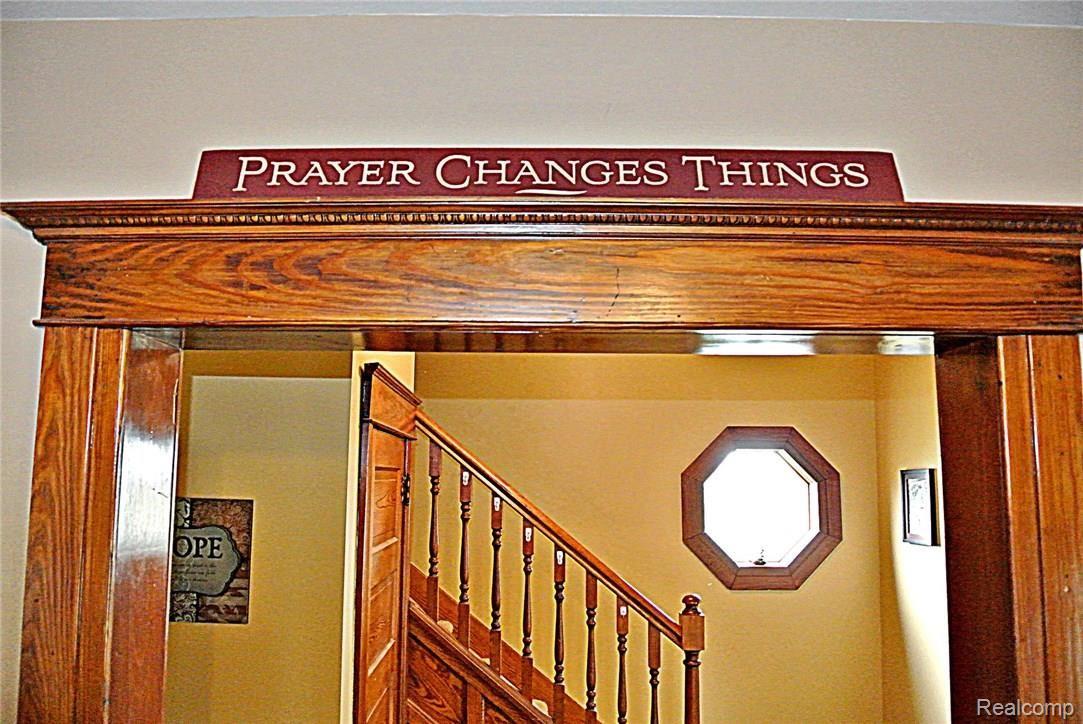 5359 Cade Road Marlette, MI 48453 - Photo 16 of 18 Incredible Wood Trim.jpg