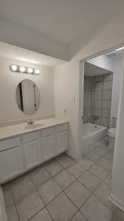 $99,500 | 781 Country Pl Drive, Unit 1061, Houston, TX 77079