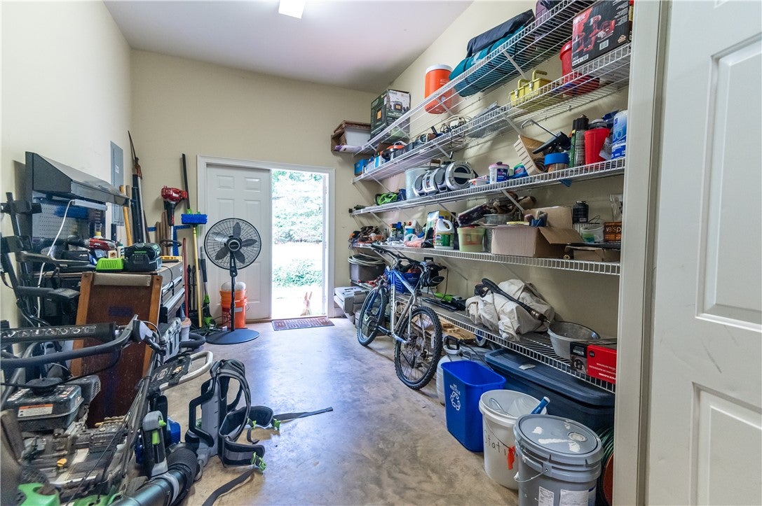 833 Millers Point Road Auburn, AL 36830 - Photo 32 of 37 Gallery Image 32