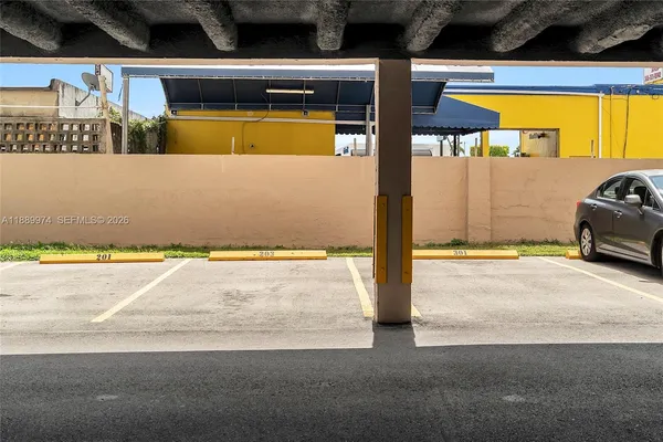 a view of a outdoor space