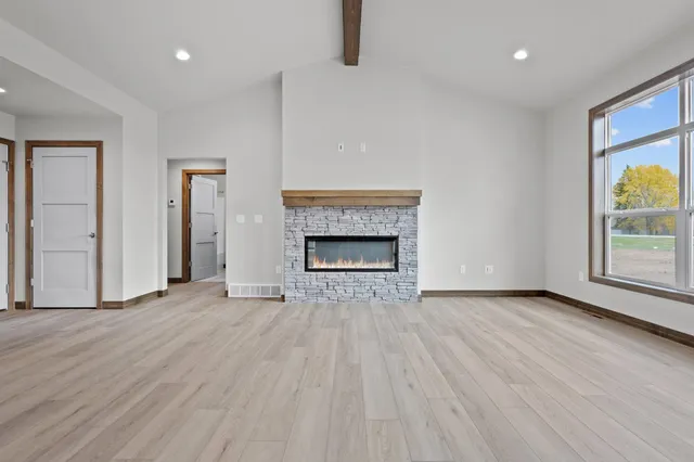 $537,900 | 2998 Creekwood Drive, Green Bay, WI 54311