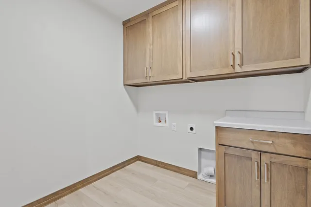 $537,900 | 2998 Creekwood Drive, Green Bay, WI 54311