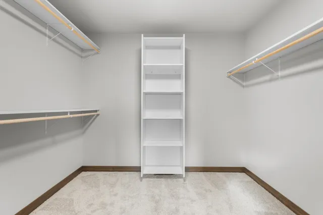 $537,900 | 2998 Creekwood Drive, Green Bay, WI 54311