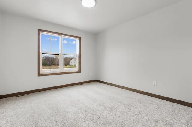 $537,900 | 2998 Creekwood Drive, Green Bay, WI 54311