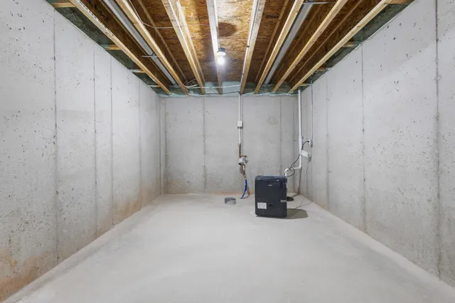 $537,900 | 2998 Creekwood Drive, Green Bay, WI 54311