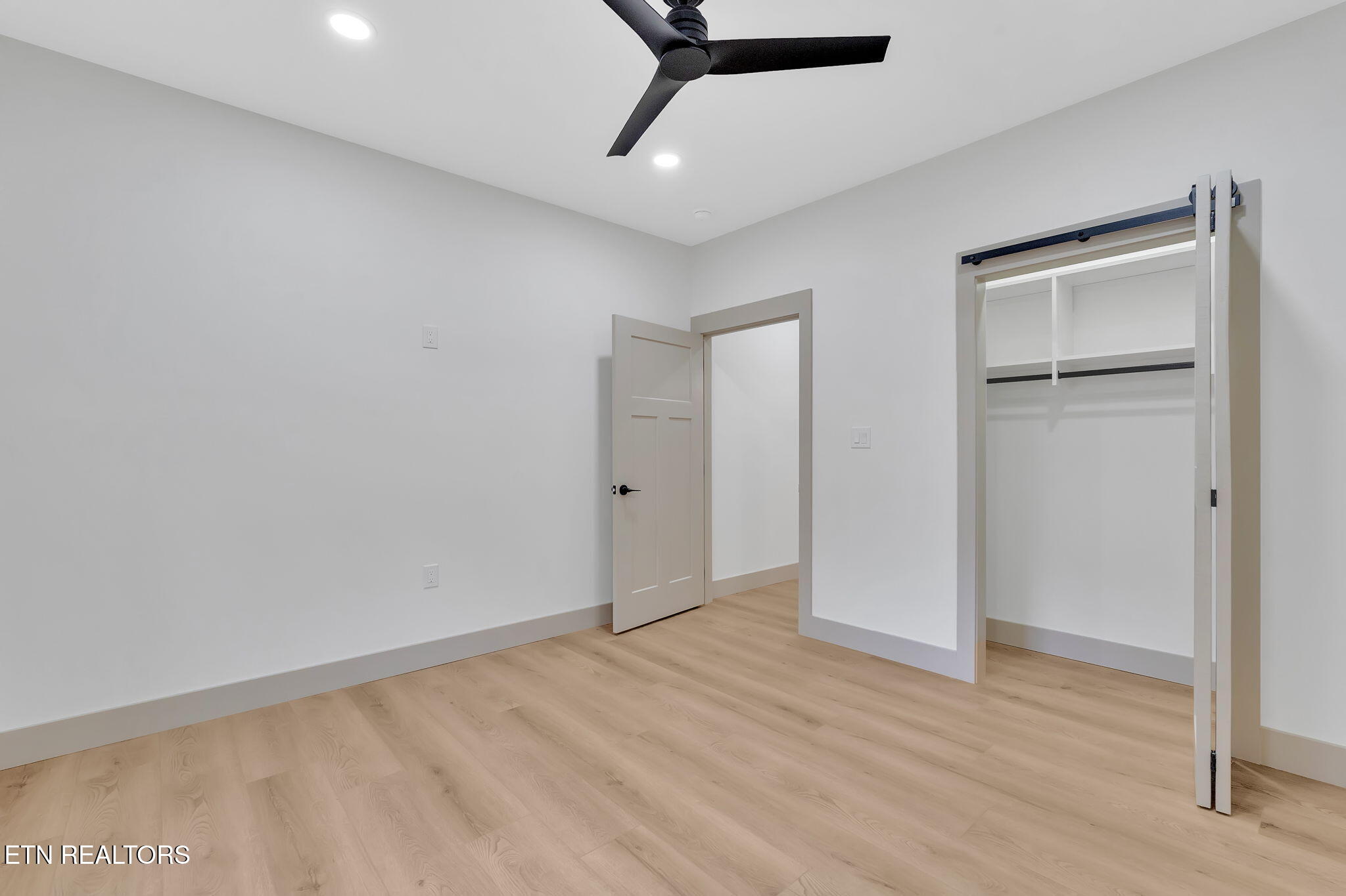 1301 Mountain Terrace Road Knoxville, TN 37932 - Photo 17 of 44 Bedroom #3