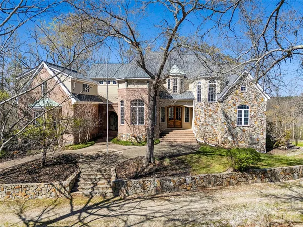 $1,100,000 | 3248 The Knoll Lane, Lancaster, SC 29720