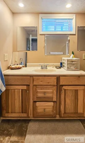 $278,000 | 338 North Hazel Street, Arco, ID 83213