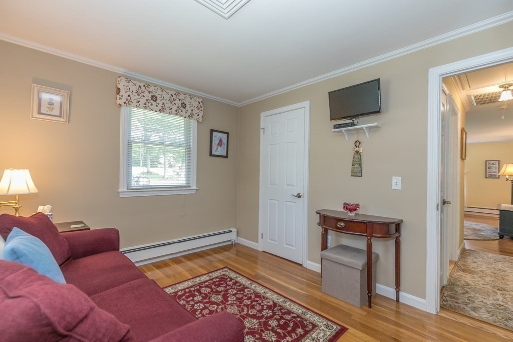7 Baldwin Road Billerica, MA 01821 - Photo 20 of 35