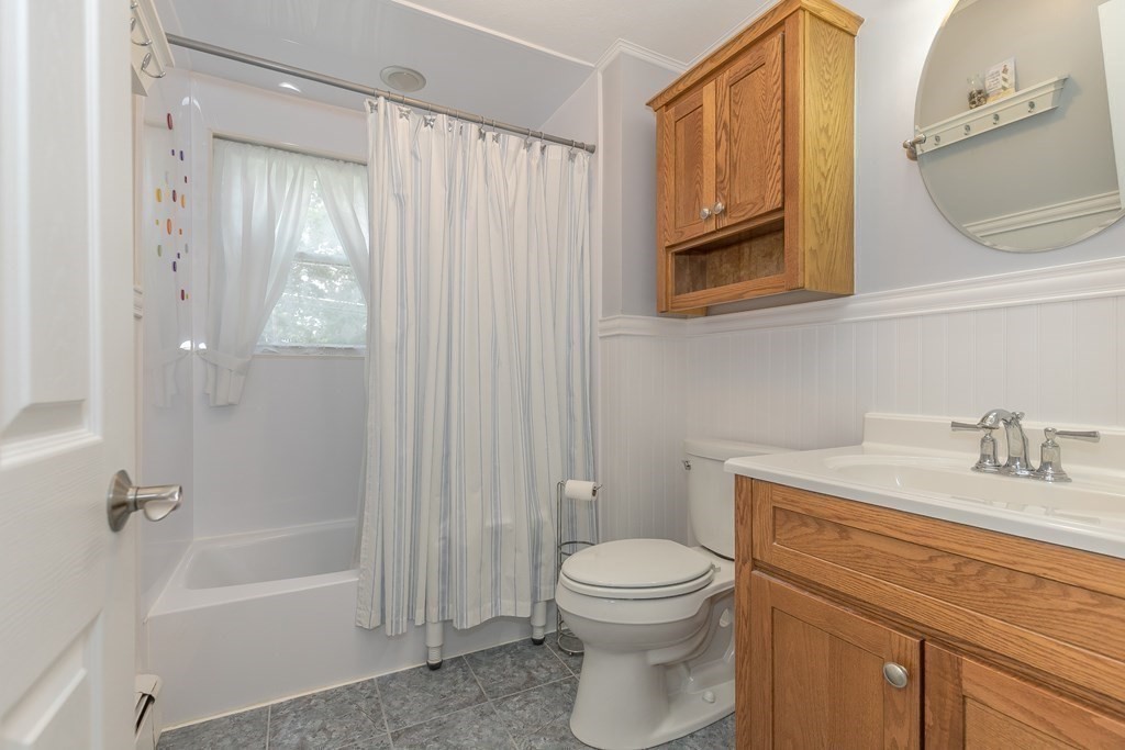 7 Baldwin Road Billerica, MA 01821 - Photo 24 of 35