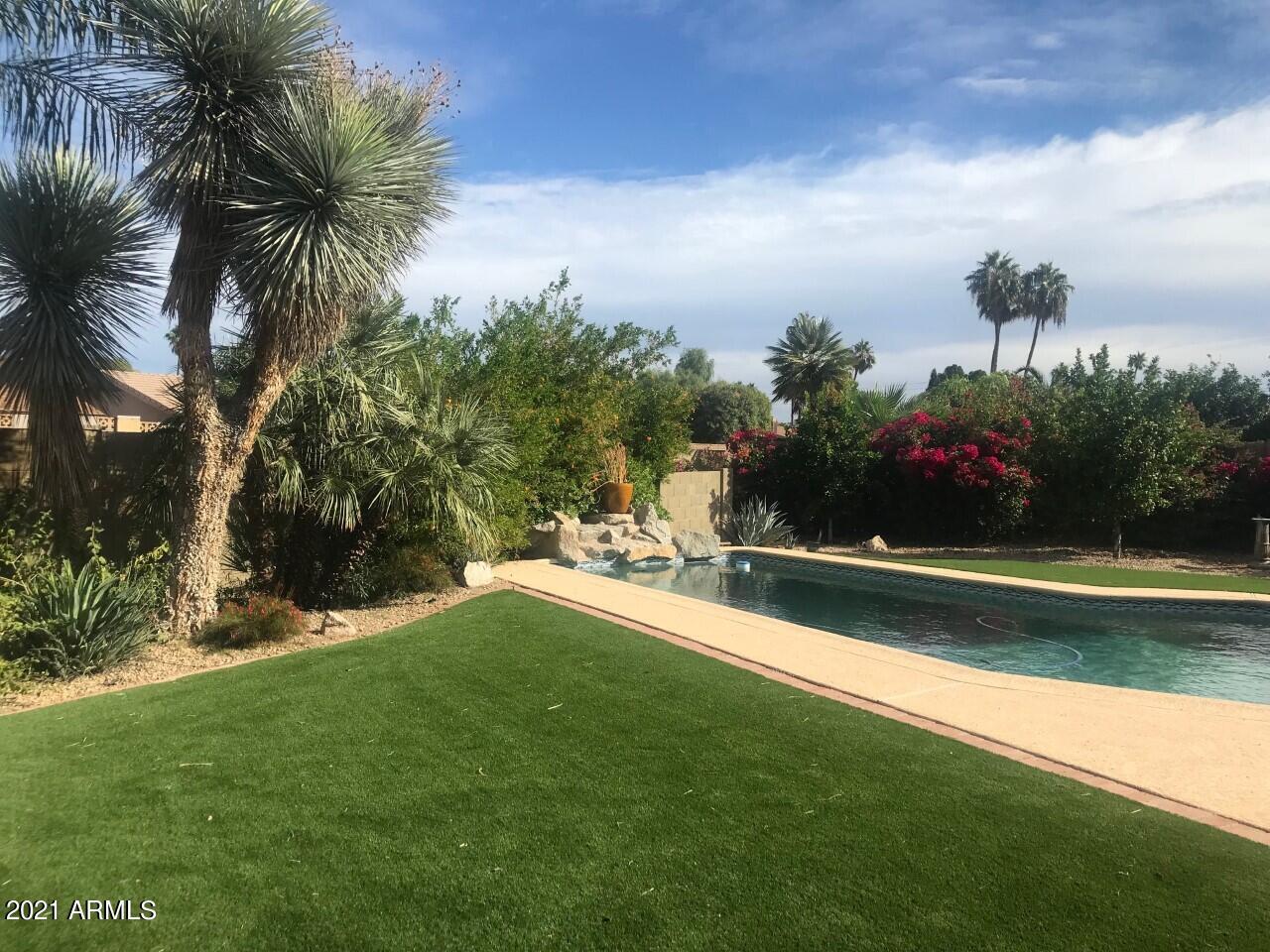 3924 East Yucca Street Phoenix, AZ 85028 - Photo 12 of 17 a view of a garden