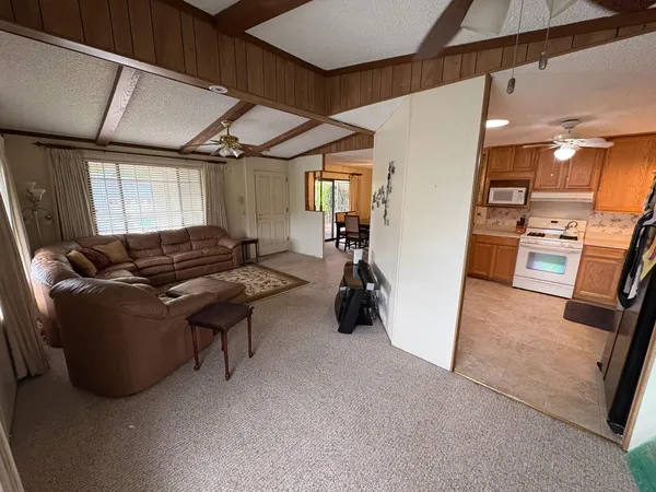$116,000 | 19690 Highway 99, Unit 164, Acampo, CA 95220